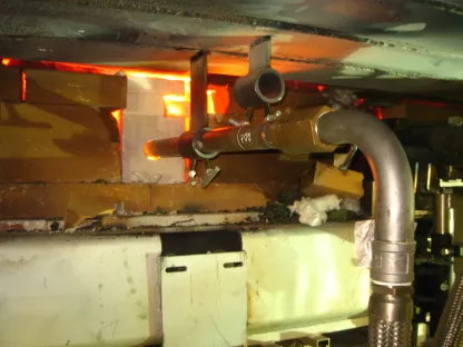 Кислородно копие до газовите горелки на „U-образна вана“