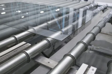 Плоско стъкло след участъка на охлаждане